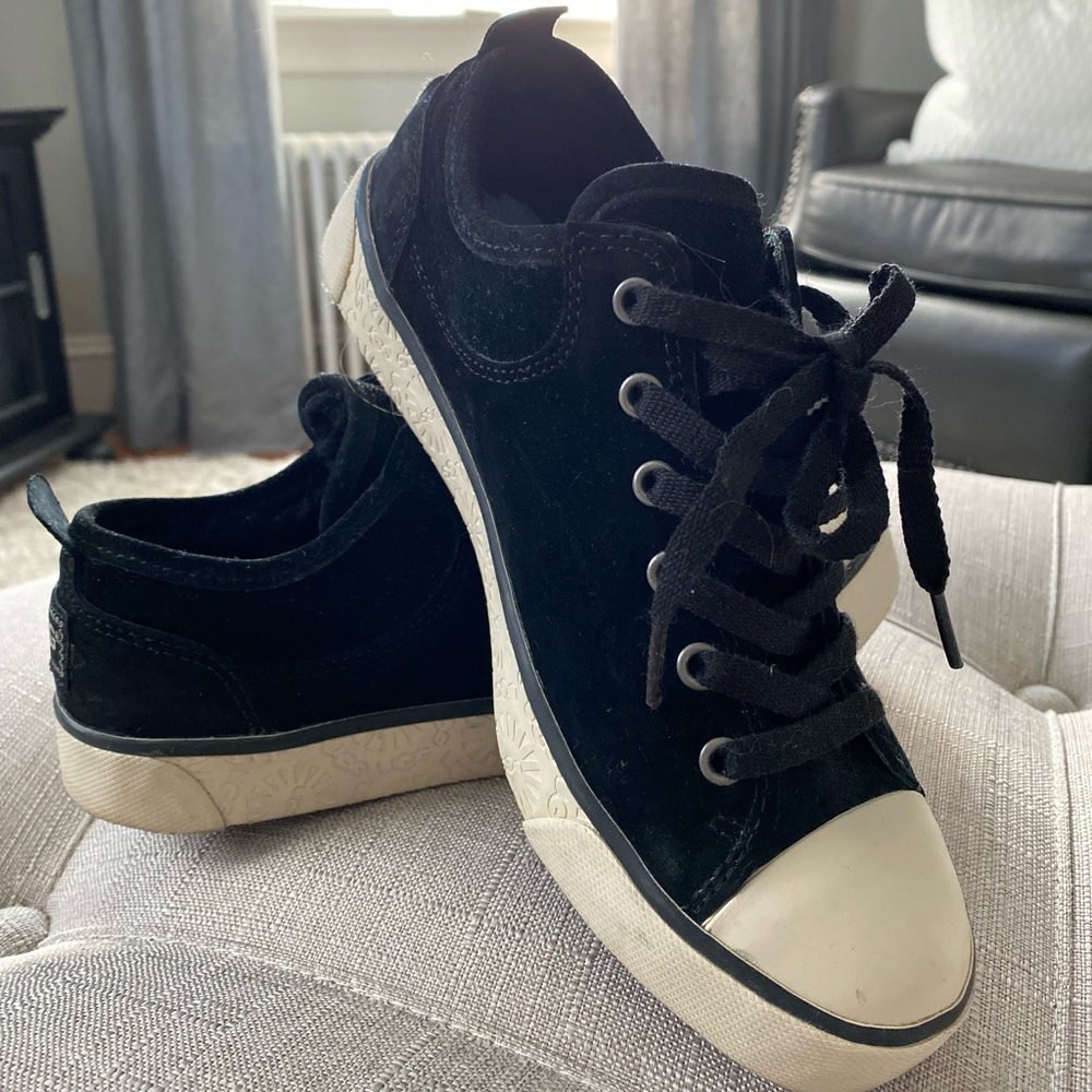 Ugg Size 6 Black Suede and Cream Sneakers